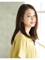 ウタ&nbsp;サラリとまとまるナチュラルストレート☆