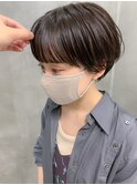 マッシュショート、グレージュ、アッシュブラウン、ワイドバング