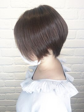 デイジー インデックスヘア 大島店(DAISY index hair) 大人可愛い20代30代40代黒髪前下がりひし形小顔ボブ丸みショート