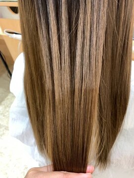 e.m.a プレミアムビューティーサロン 栄駅店(e.m.a PREMIUM BEAUTY SALON) 美髪・髪質改善
