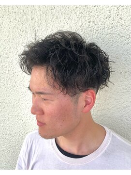 ヨシザワインク バンダイ(YOSHIZAWA Inc. BANDAI) ツイストスパイラル/ショート/ビジネス/10代/メンズパーマ/新潟