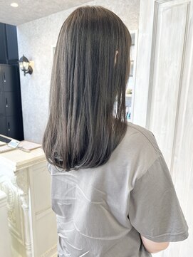 キャアリー(Caary) 福山市Caary厚みロングブリーチなし透明感グレージュカラー