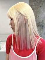 ソル ジングウマエ(SOL JINGUMAE)&nbsp;ホワイトベージュカラーダブルカラーグレージュカラーブリーチ