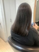 キウイ(kiwi)&nbsp;潤つやストレートセミロングスタイル