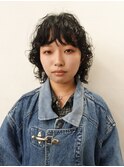 黒髪ニュアンスボブパーマカーリーヘア
