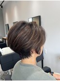 ショートボブ