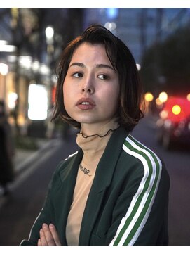 ビュートリアム 梅田(BEAUTRIUM) ミニボブ/レイヤーボブ/顔まわりレイヤー/インナーカラー/茶屋町