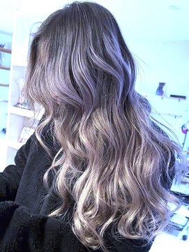 ブレイズヘアー(BLAZEhair) 【オンカラーのみ】パープルシルバー×バレイヤージュ５ヶ月後