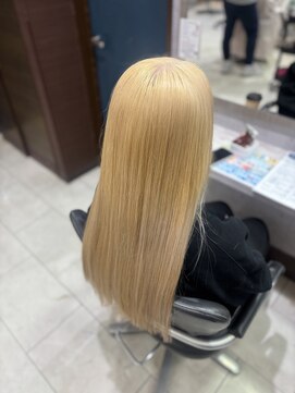 アップル(APPLE!) 抜きっぱなしブロンド