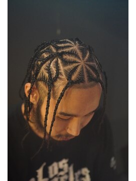 ツークツワンク バーバー 新宿(ZUG2WANG BARBER) cornrow