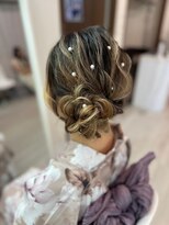 ホワイト 東京新宿店(White) サイドアップスタイル♪