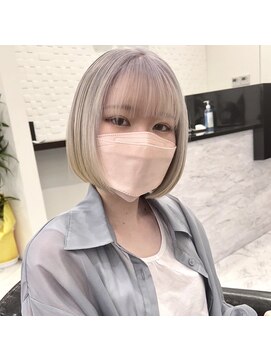 ワク 岡崎店(waku) ペールホワイト