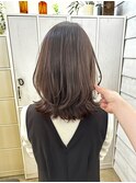 ミディアムレイヤー&ベージュカラー【中野莉子】