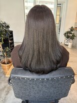 バトー バイ トリコ 船橋北口店(BATEAU by tricot)&nbsp;ワンカール×透明感のあるグレーカラー
