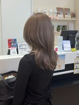 カイノ イオンモール大和郡山店(KAINO)&nbsp;ハッシュカット/くびれミディ/ミルクティーグレージュ/髪質改善