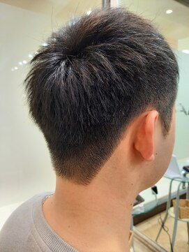 シャンプーボーイ ナチュラル刈り上げベリーショート