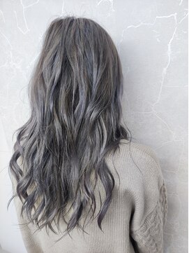 エルパライソ(Hair make Elparaiso) シルバーグレー