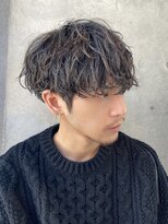 フィフス トウキョウ (fifth TOKYO)&nbsp;ツイストスパイラルパーマ波巻きスパイラルパーマツーブロック