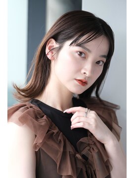 グロウ バイ グラフィー(GLOW by Graphy) 鎖骨レングスミディ