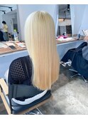 ケアブリーチ抜きっぱなしホワイトブロンド/ハイトーンカラー