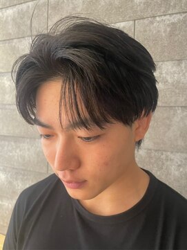 ニアウ 高崎店(Niau) メンズセンターパートジェントルショート群馬高崎眉毛