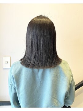 ロンド レグリーズ 立川(Lond leglise) タッセルボブ/ミニボブ/フェイスレイヤー/顔まわり/グレージュ