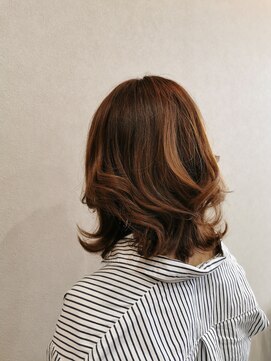 ヒア 春日井店(here.) 大人可愛いミディアム