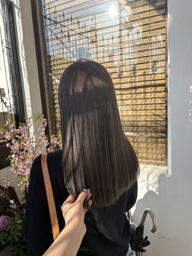 レゴリスヘアークリエイティブブランド(Regolith hair creative brand) ベージュカラー/ナチュラルカラー