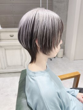 デイズ(days) ホワイトからブラックツートンカラー/デザインカラー