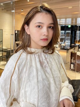 クィーンズガーデンバイケーツーギンザ(QUEEN’S GARDEN by K two GINZA) シルクレイヤーカット*ミディアムレイヤー*フェイスレイヤー