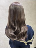 黒髪クラゲヘアーオリーブグレー小顔ココアベージュ