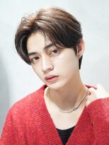 セリ(ceri)&nbsp;センターパートカルマパーマニュアンスパーマフェザーパーマ