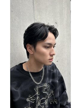 ノットバイベル 大宮(knot by belle) 韓国風/ブルーブラック/刈り上げセンターパート/ワンカール/大宮