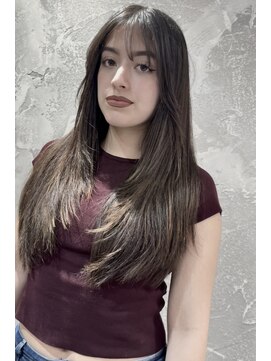 クラシカ(classika) ロングレイヤーカット×ハイライトカラー♪