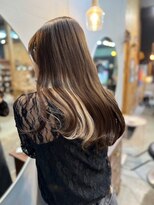 チャプター 問屋町(chapter)&nbsp;ミルクティーベージュインナーカラーケアブリーチ髪質改善ロング