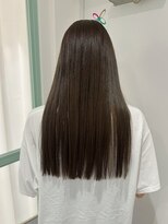 ムジャク(MUJAK)&nbsp;福岡　久留米　オリーブベージュ　ブリーチなし　ロングヘア