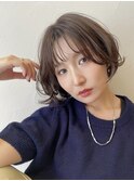 、