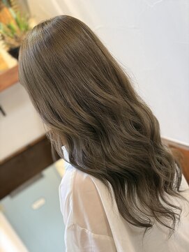 サーティーン(THIRTEEN) ロングマットアッシュ！ワンメイクカラー(20代)