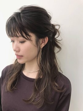 テラバイアフロートシーグラスコテージ (terra by afloat SEAGLASS COTTAGE) ハーフアップアレンジ アレンジヘア 二子玉川