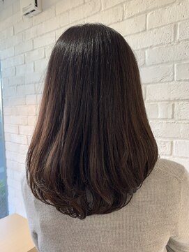 ピリオド(period.) 大人かわいいブランジュ☆セミディ