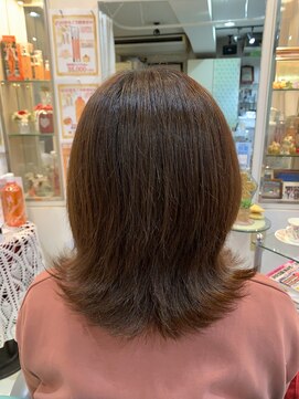 ヘアースタジオエル カラー、カット