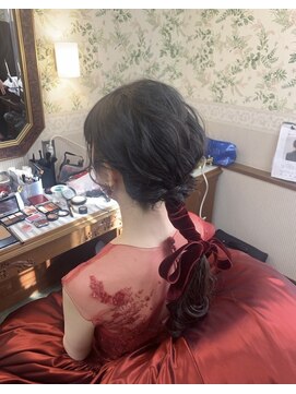 ミネヘアアンドメイク高知店 ポニーリボンアレンジ