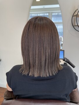 ヴィサージュエーデル(VISAGE edel) 【切りっぱなしボブ】