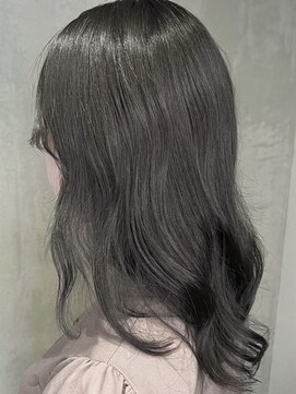 ミザルー(Misirlou) ｜透明感オリーブグレージュ｜