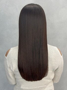 アイティー バイ アルバム 浦和店(IT by ALBUM) オリーブグレージュ_レイヤーロング前髪パーマ_ba477351