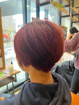 フレンズ 手稲店(friend's) 朝のお手入れ簡単ショートボブ襟足さっぱりチェリーレッド札幌