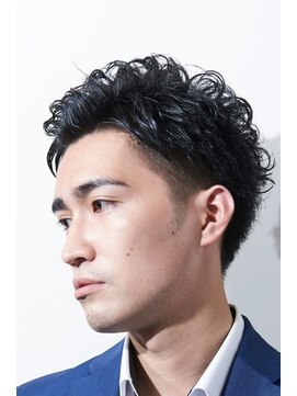 ラヴィ ニュー 両国店(LAVIE NEW) 爽やかアップバンク短髪パーマツーブロックショート