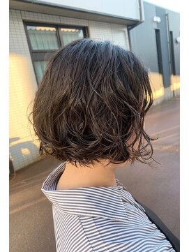 クロエ バイ ラヴィズム 紫竹山店(CLOE by LUVISM) ゆるふわパーマ