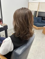 チーク(CHiiK)&nbsp;白髪もカバーできるやわらかいベージュ