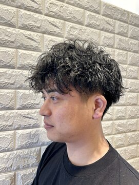 エル(Ailes) ソフトツイストパーマ